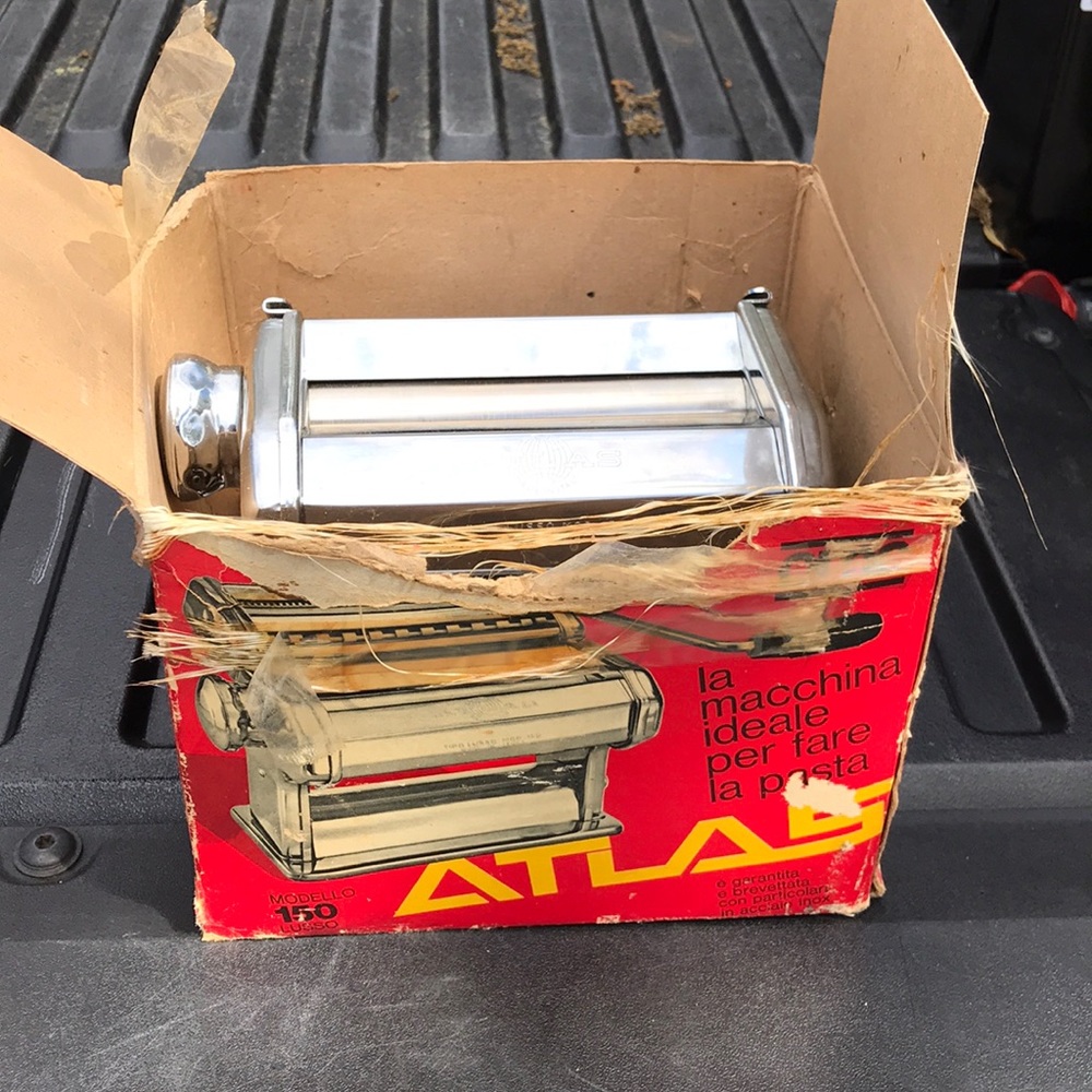 Atlas Pasta maker. In original box made in Italy.